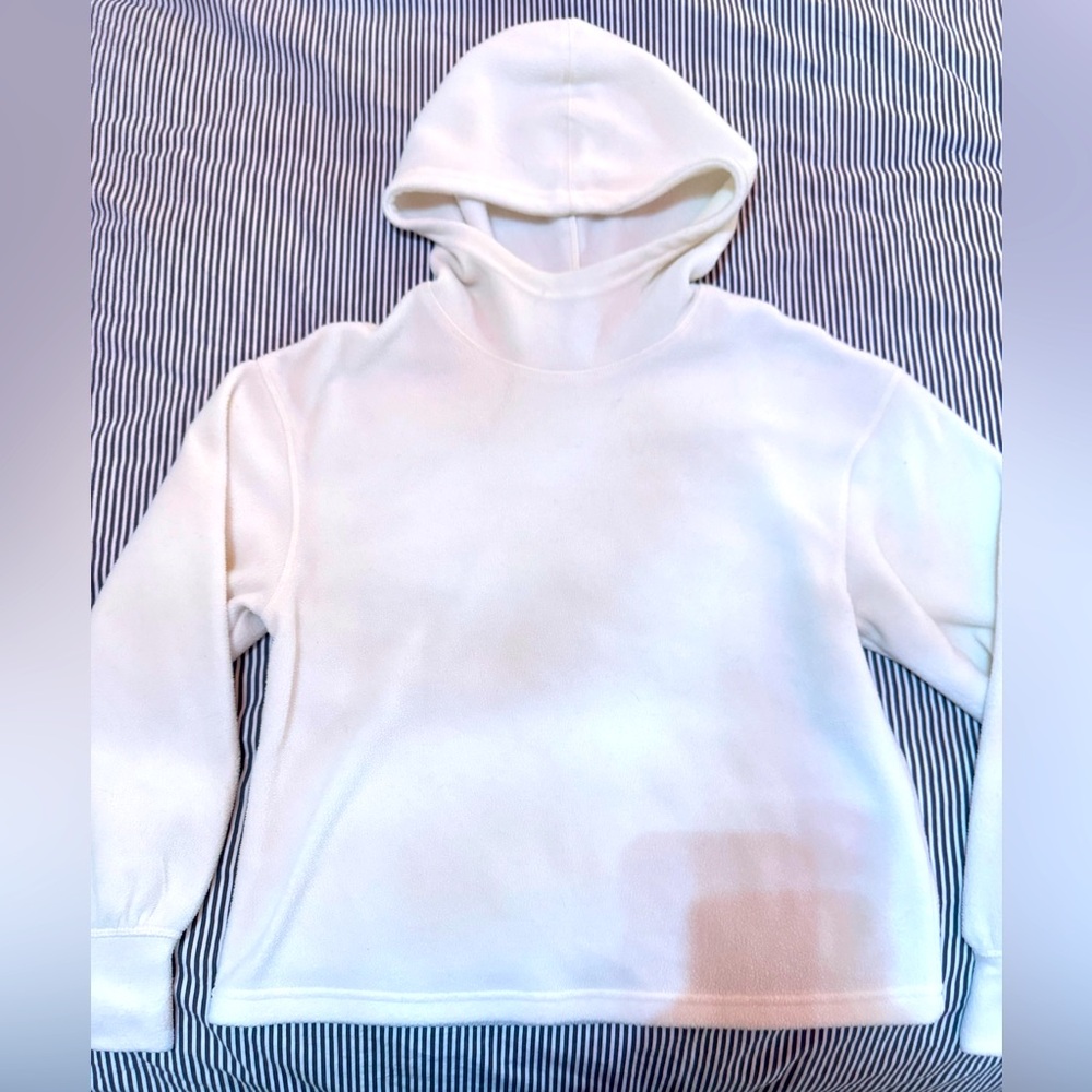NWOT Gap- youth 14-16 white fleece “sweatshirt”